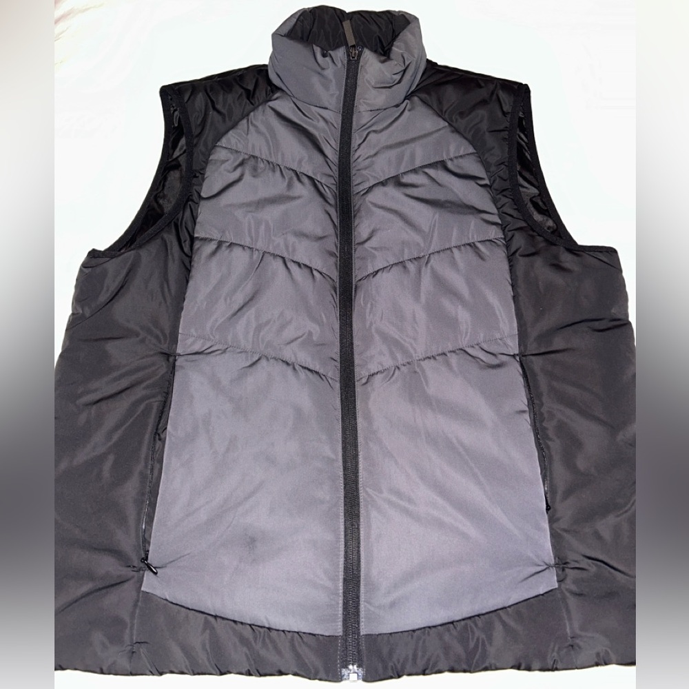 Perry Ellis Men's Black and Gray Puffer Vest